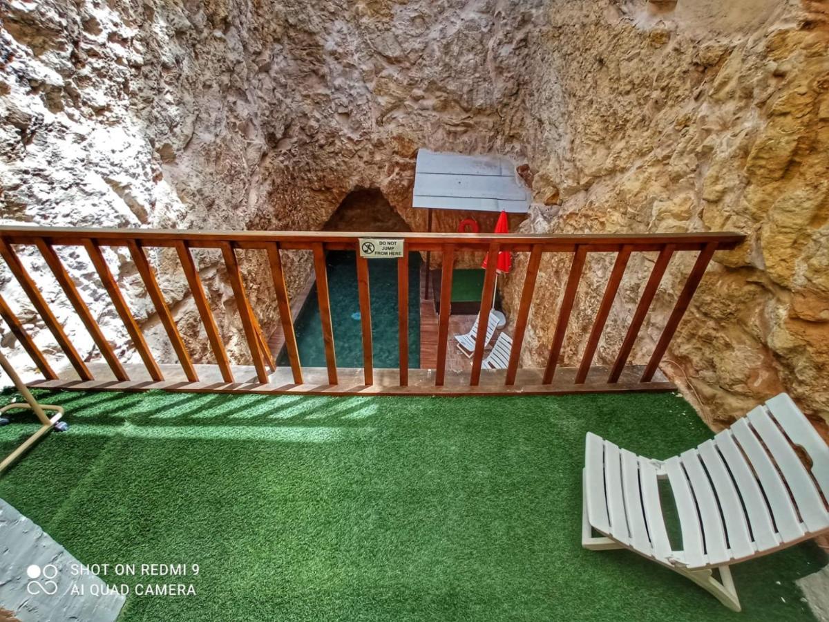 Town House With Private Pool In Village Centre Kalkara Kültér fotó